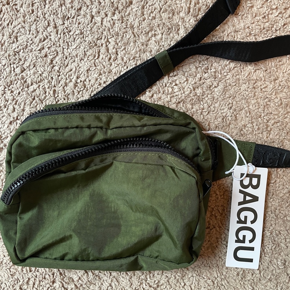 BAGGU Fanny Pack Bay Laurel Green